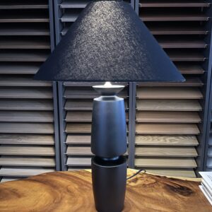 den-ban-go-hien-dai-noir-totem-dt-0027